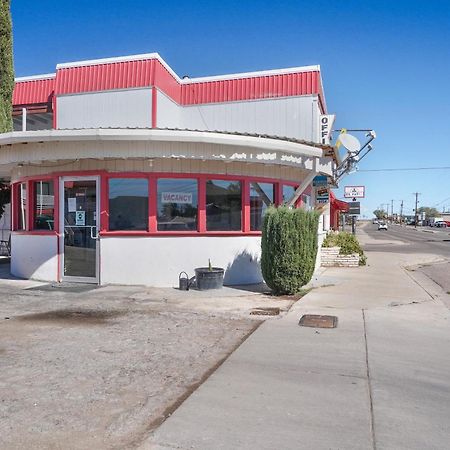 Oyo Alpine Tx Near Big Bend National Park Hotel Bagian luar foto